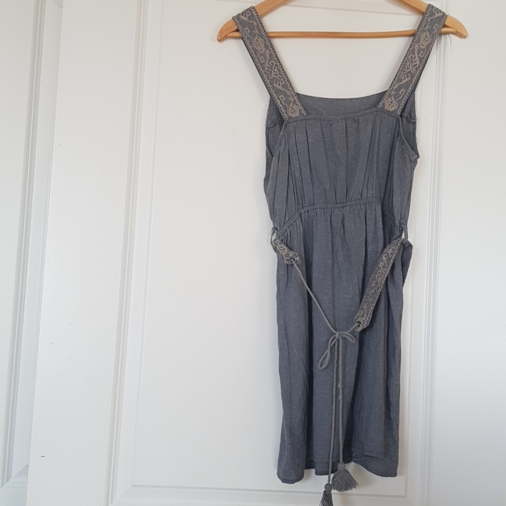 Embroidered Tunic - Picture 3 of 6